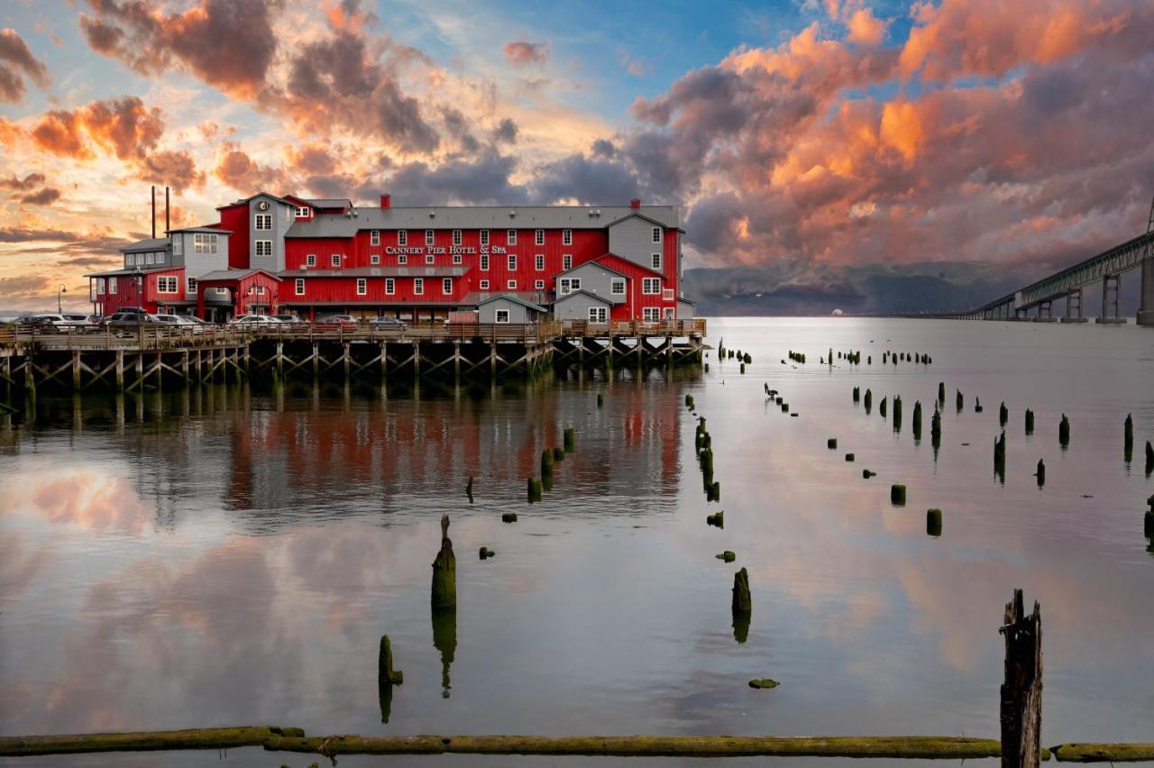 Cannery Pier Hotel & Spa Astoria Eksteriør bilde