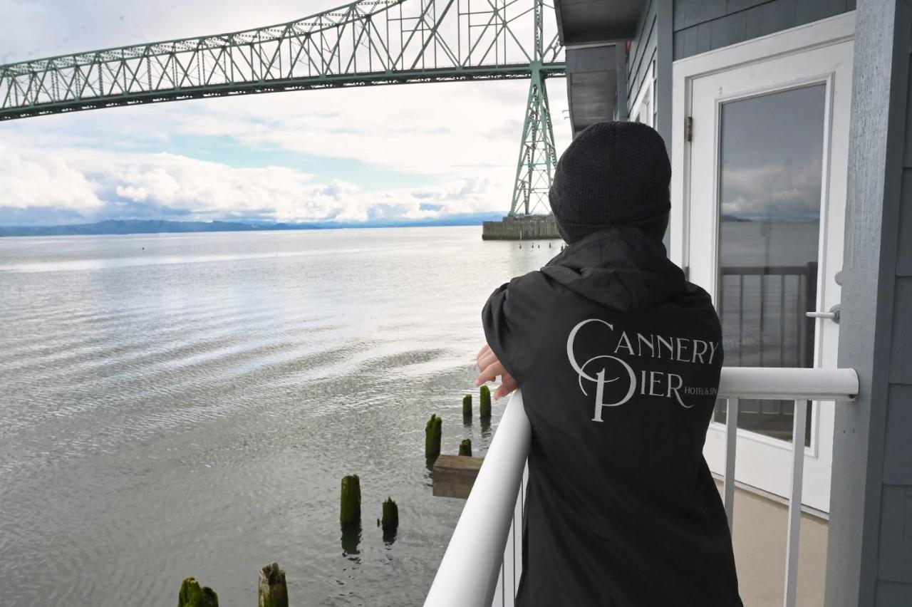Cannery Pier Hotel & Spa Astoria Eksteriør bilde